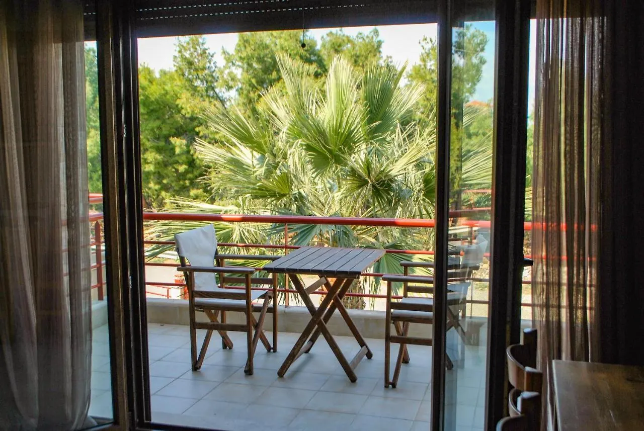 Canal Luxury Apartments Nea Poteidaia