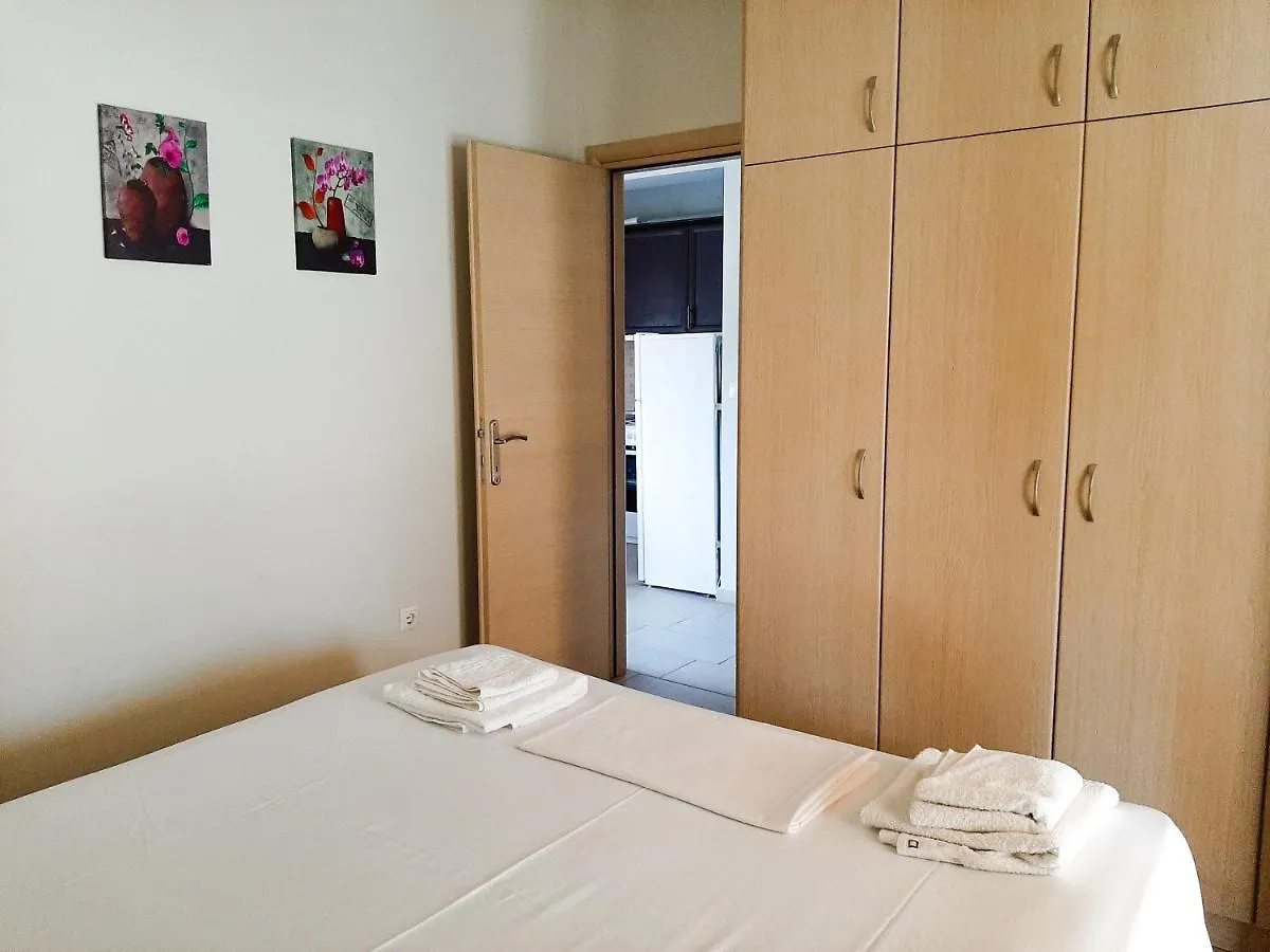 Canal Luxury Apartments Nea Poteidaia