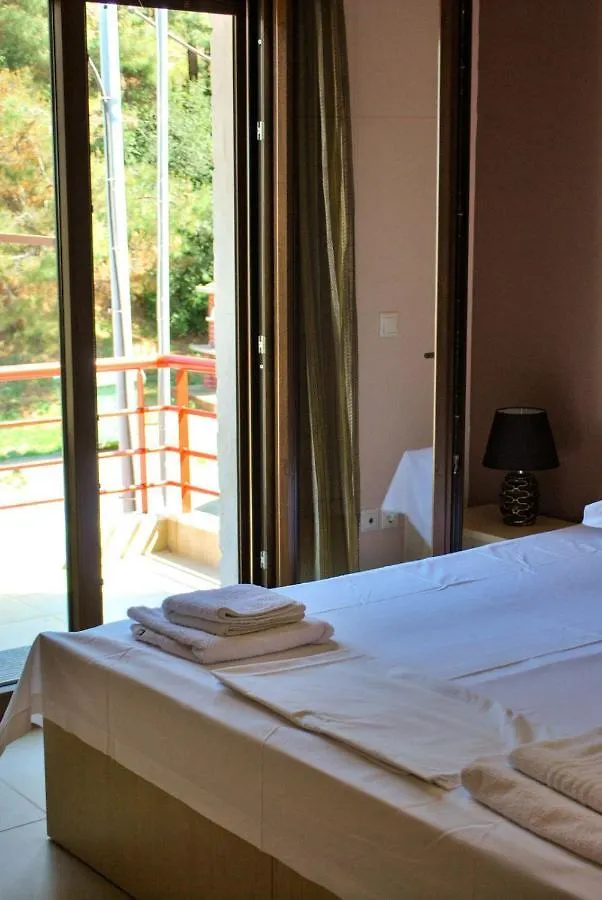 Canal Luxury Apartments Nea Poteidaia Greece