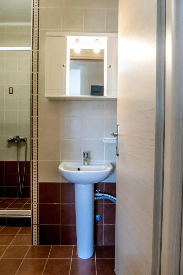Canal Luxury Apartments Nea Poteidaia