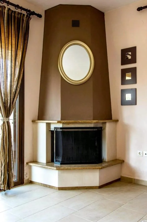 Canal Luxury Apartments Nea Poteidaia